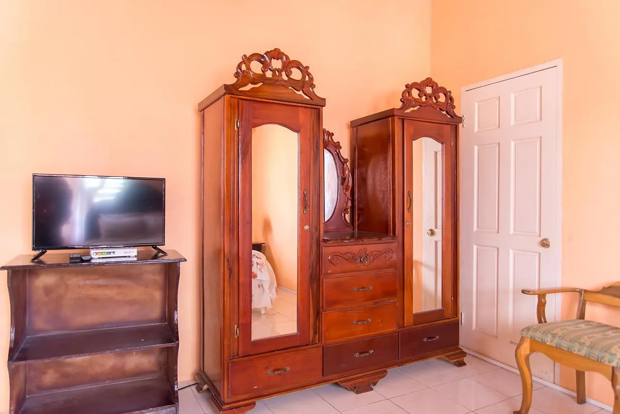 Nocleg ze śniadaniem Villa Diamond Guest House Montego Bay