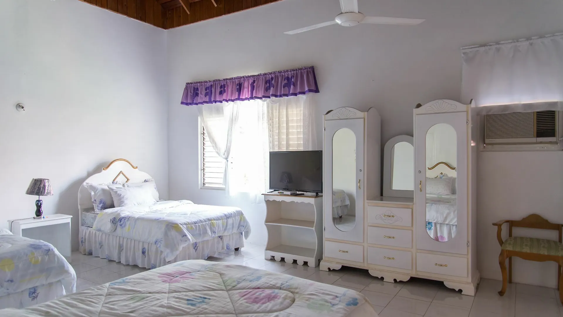 Nocleg ze śniadaniem Villa Diamond Guest House Montego Bay Jamajka